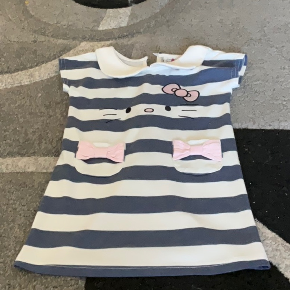 Hello kitty dress!